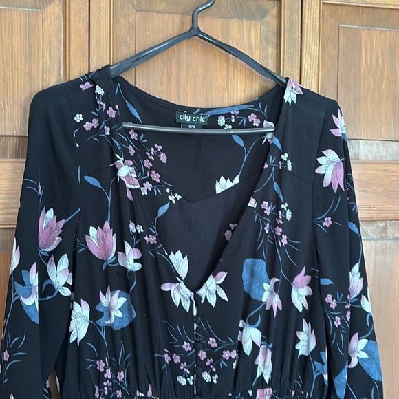 Maxi dress. Multi floral, button front, beautiful. - Picture 2 of 6